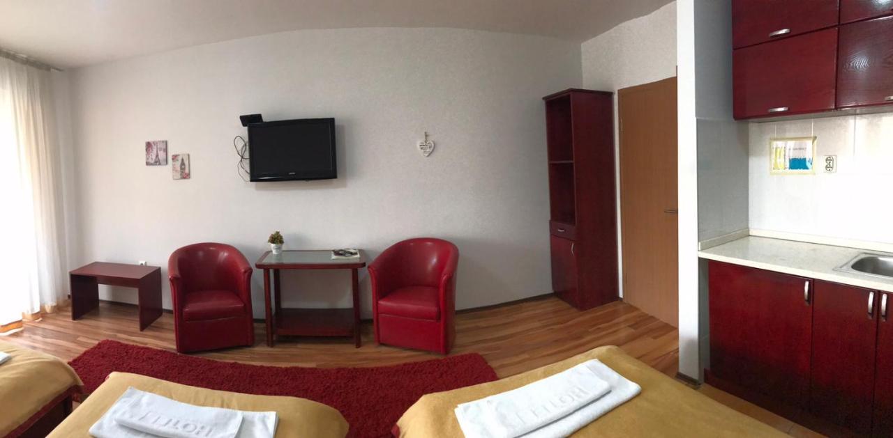 Hotel Tri "O" Topola Luaran gambar