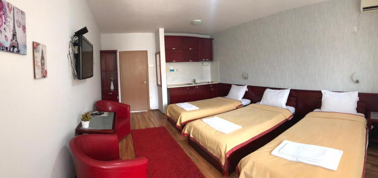 Hotel Tri "O" Topola Luaran gambar