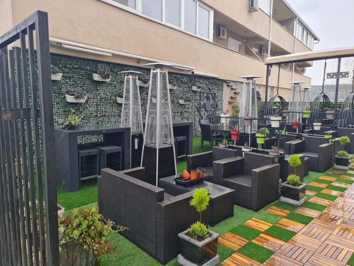 Hotel Tri "O" Topola Luaran gambar