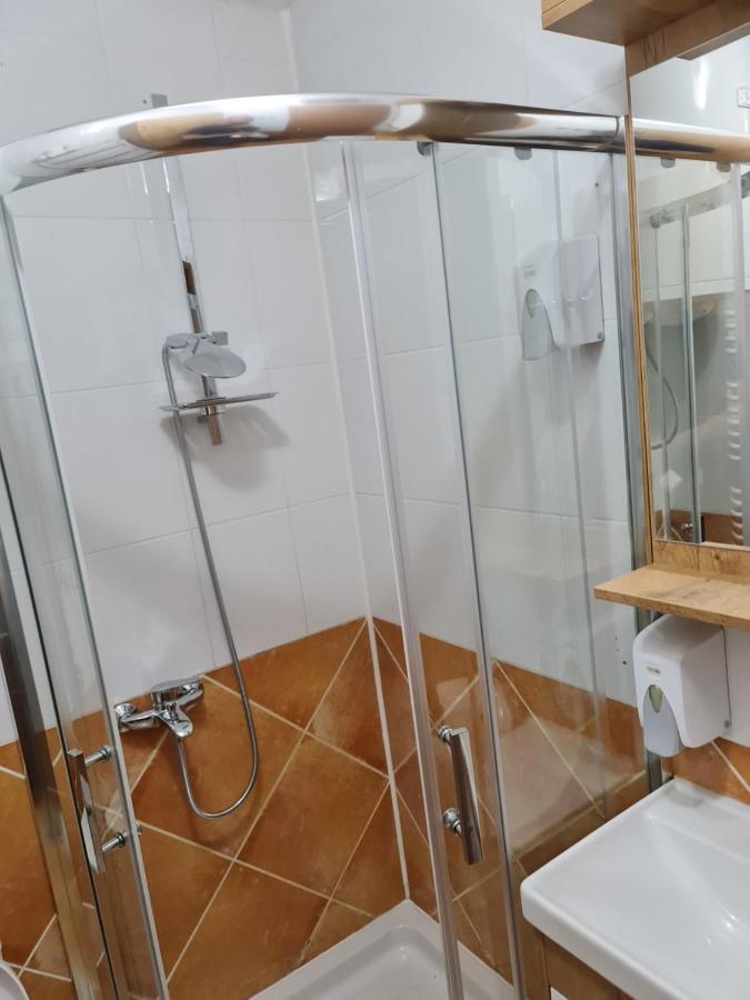 Hotel Tri "O" Topola Luaran gambar